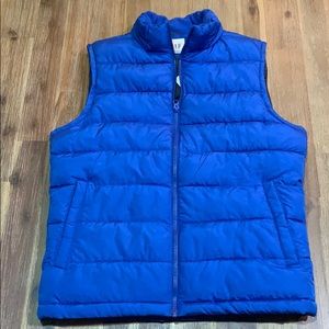 Gap puffer vest